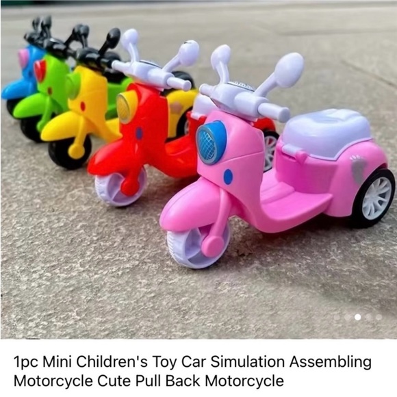 Toy Scooter in Red - Picture 5 of 11